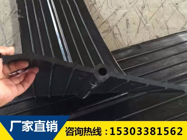 橡膠止水帶能不能長時(shí)間露天曝曬 橡膠止水帶能不能長時(shí)間露天曝曬