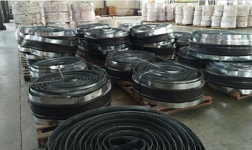 怎樣才能打造出高質(zhì)量的中埋式鋼邊橡膠止水帶？